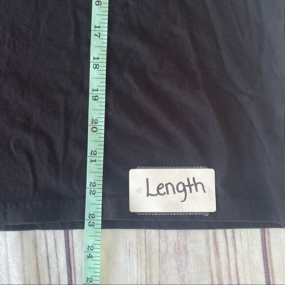 Peloton Black Logo Century Shirt Womens Size Medium - Picture 6 of 10
